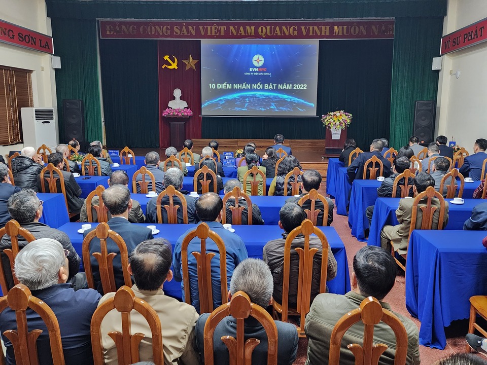 Gặp mặt cán bộ hưu trí nhân dịp Xuân Quý Mão 2023